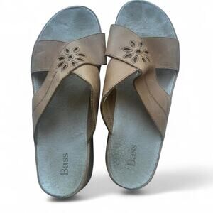 Tan leather Bass & co. women's size 8 pharaoh sandals EUC